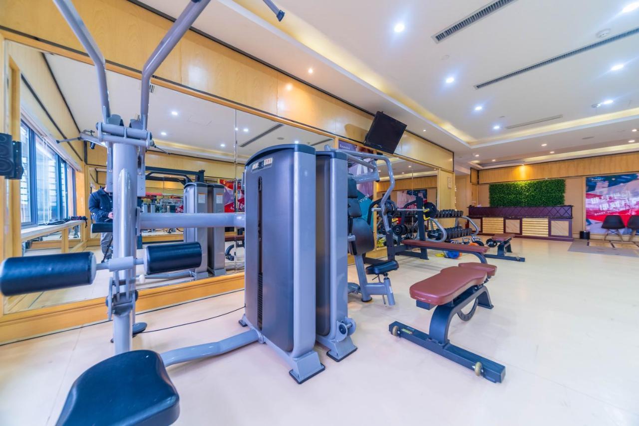 Ramada Yichang Hotel Kültér fotó