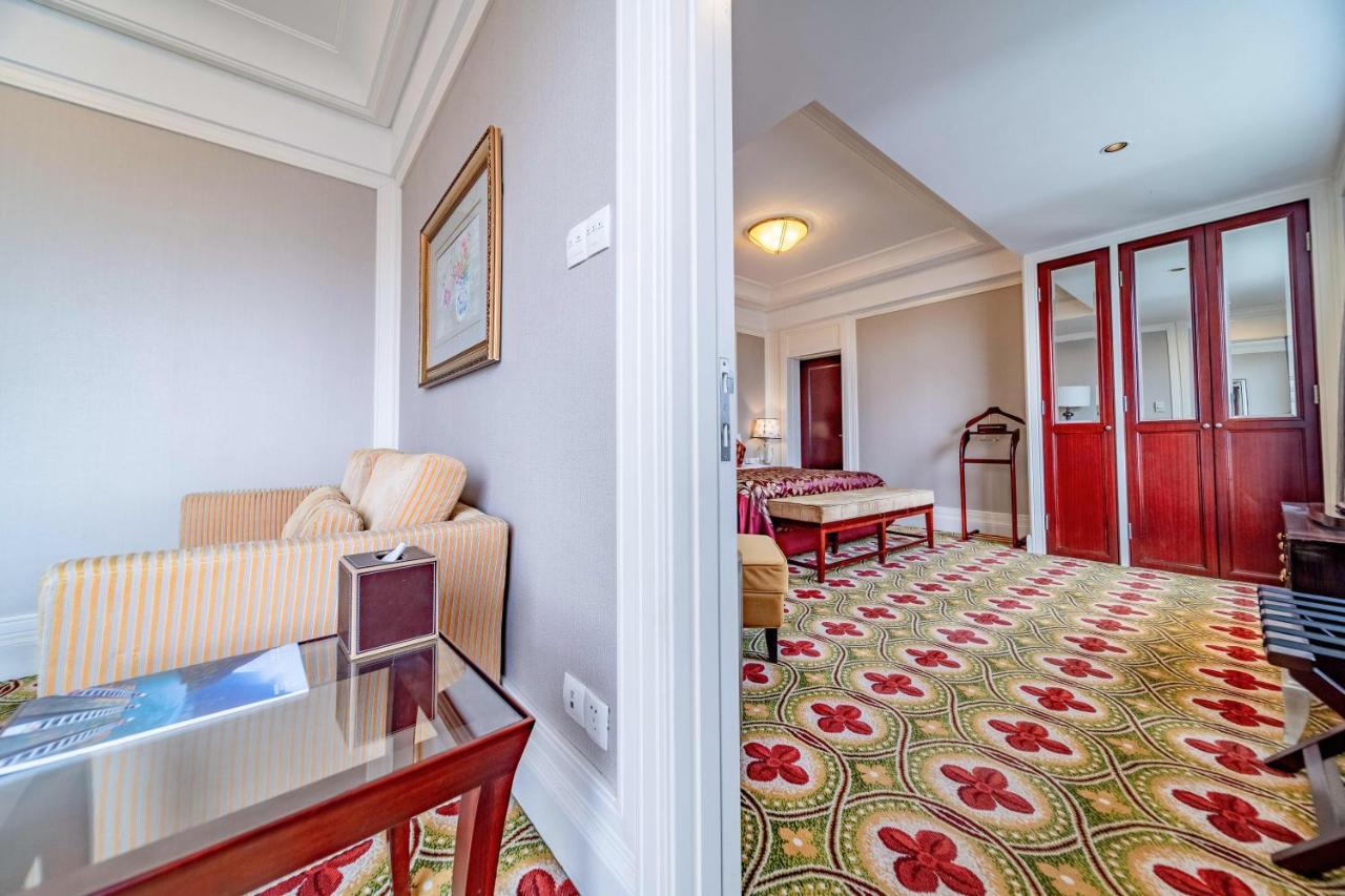 Ramada Yichang Hotel Kültér fotó