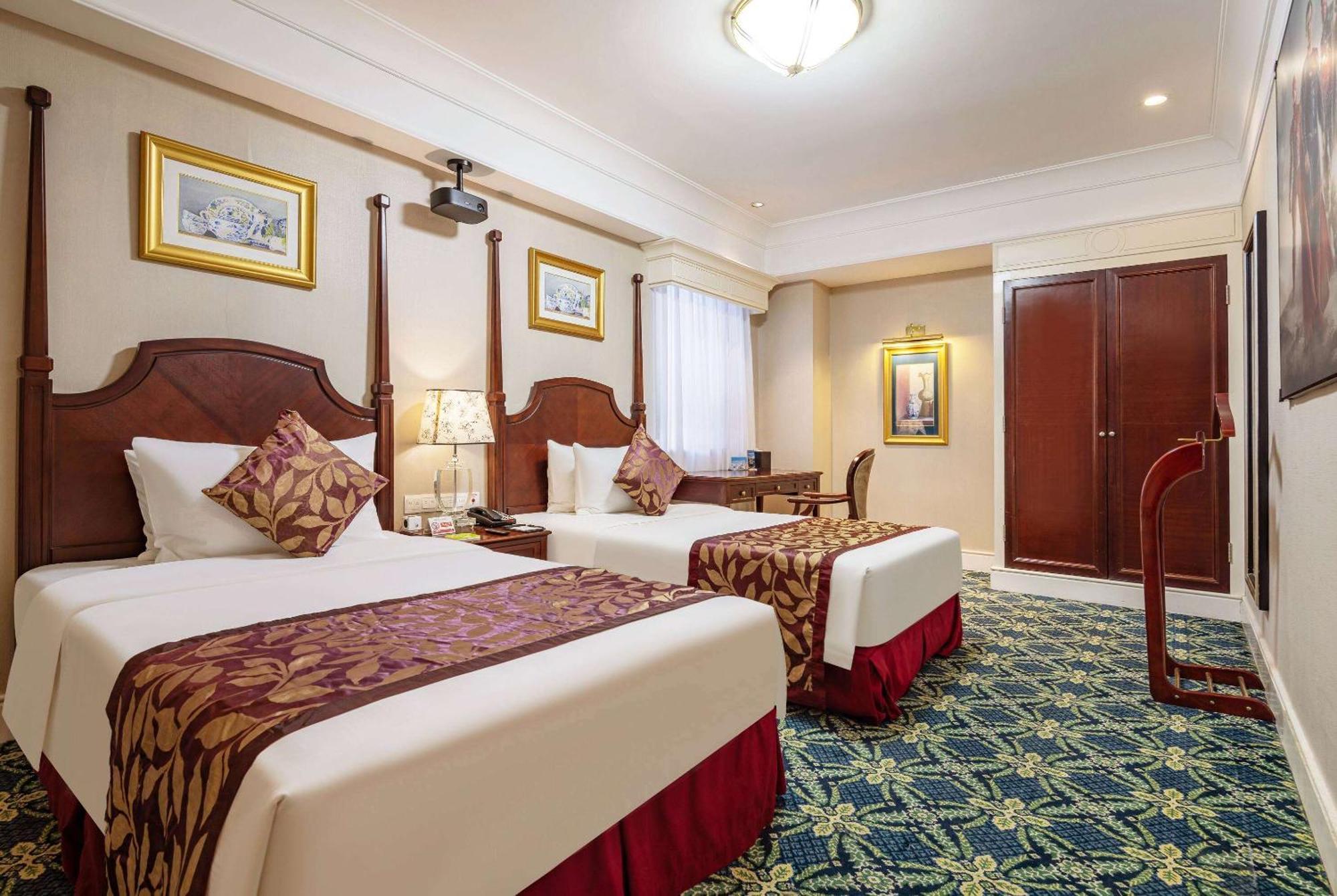 Ramada Yichang Hotel Kültér fotó