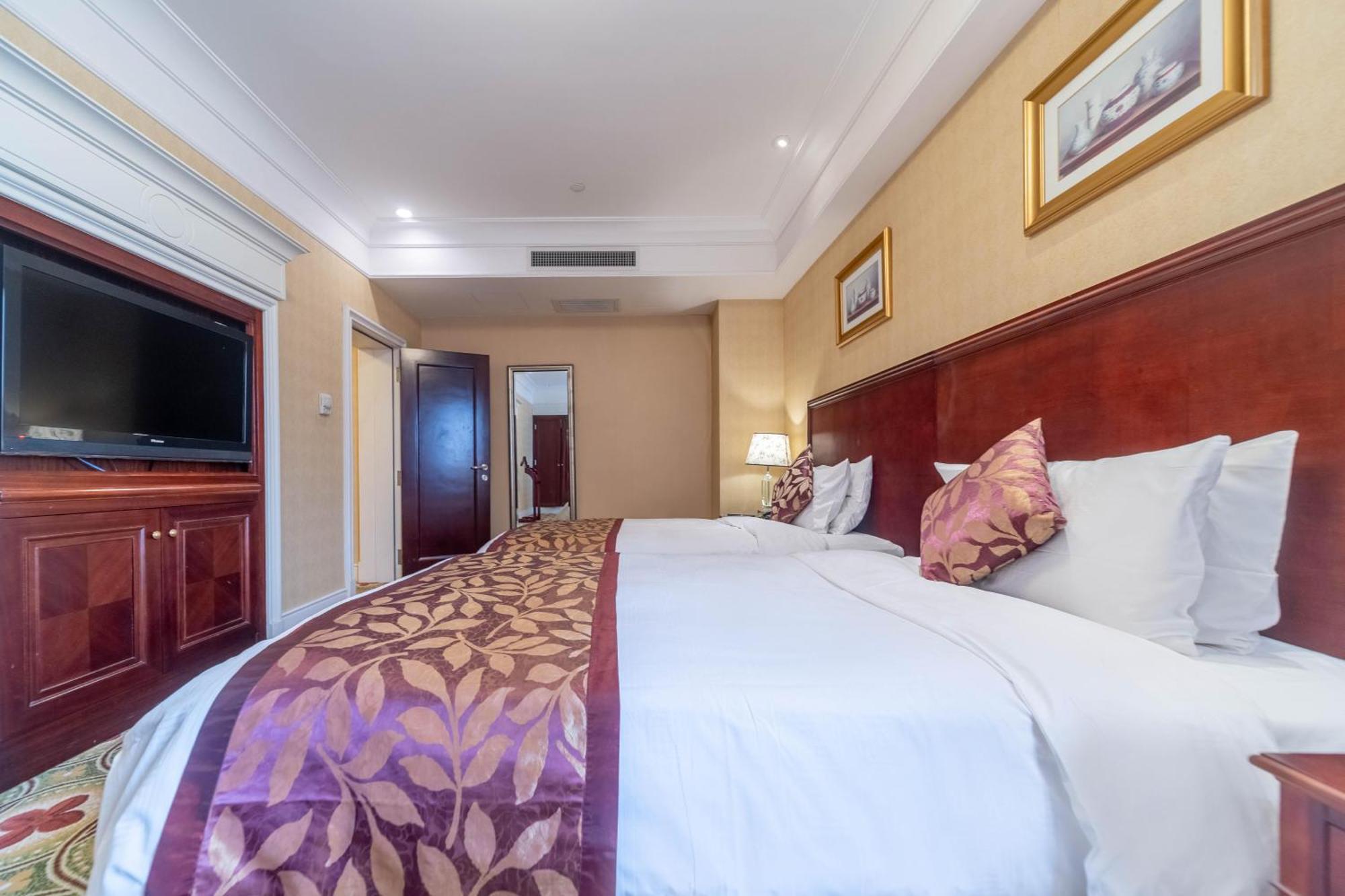 Ramada Yichang Hotel Kültér fotó