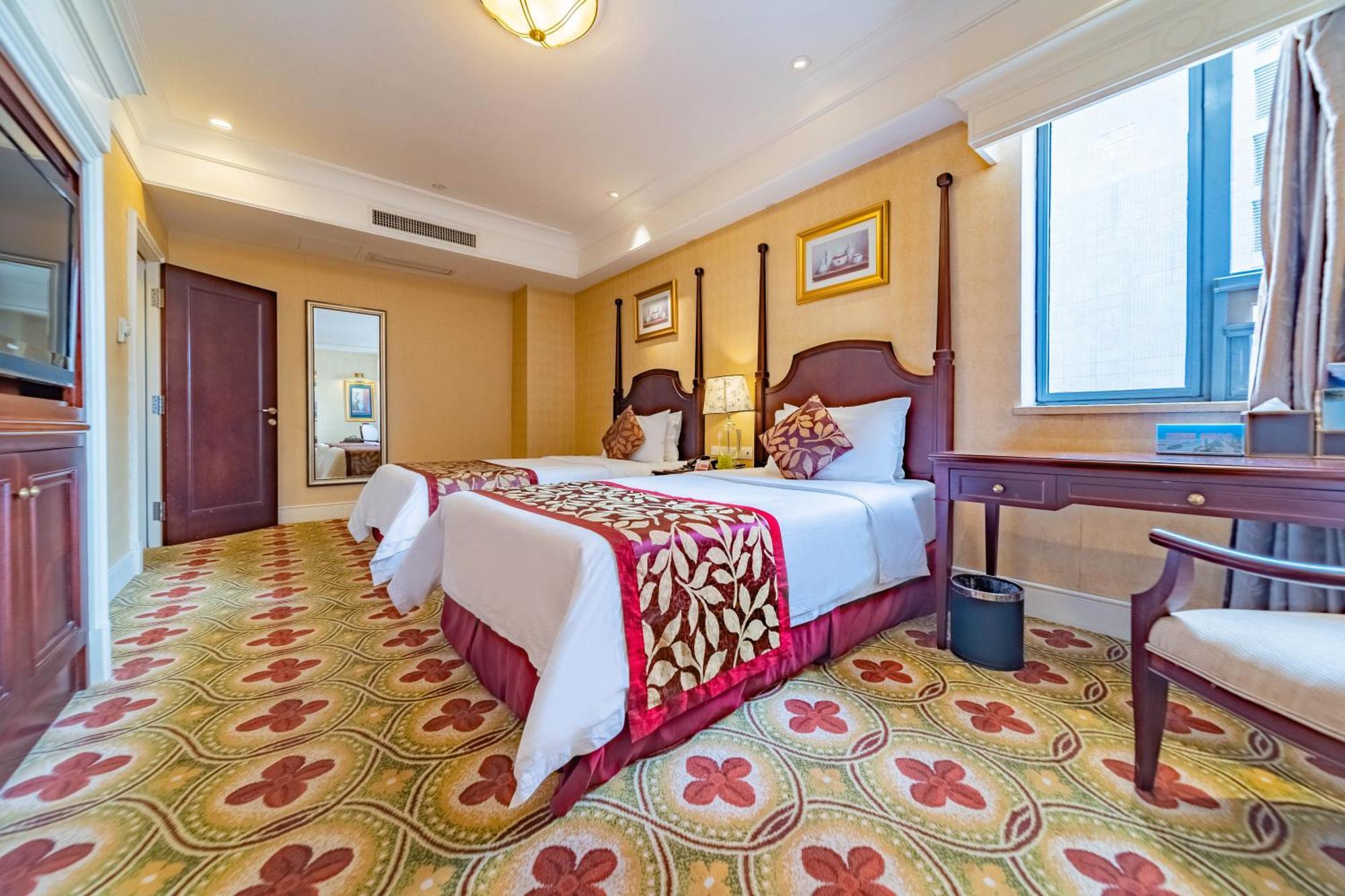 Ramada Yichang Hotel Kültér fotó