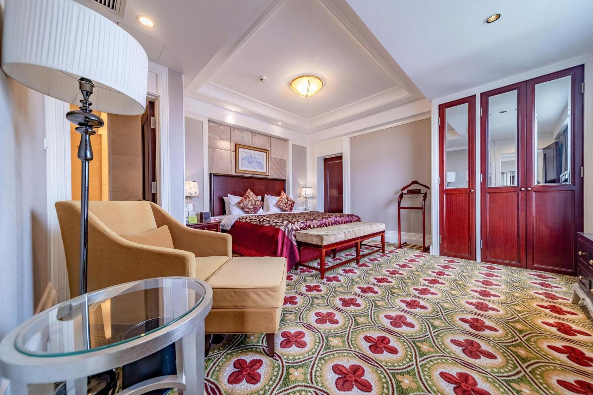 Ramada Yichang Hotel Kültér fotó