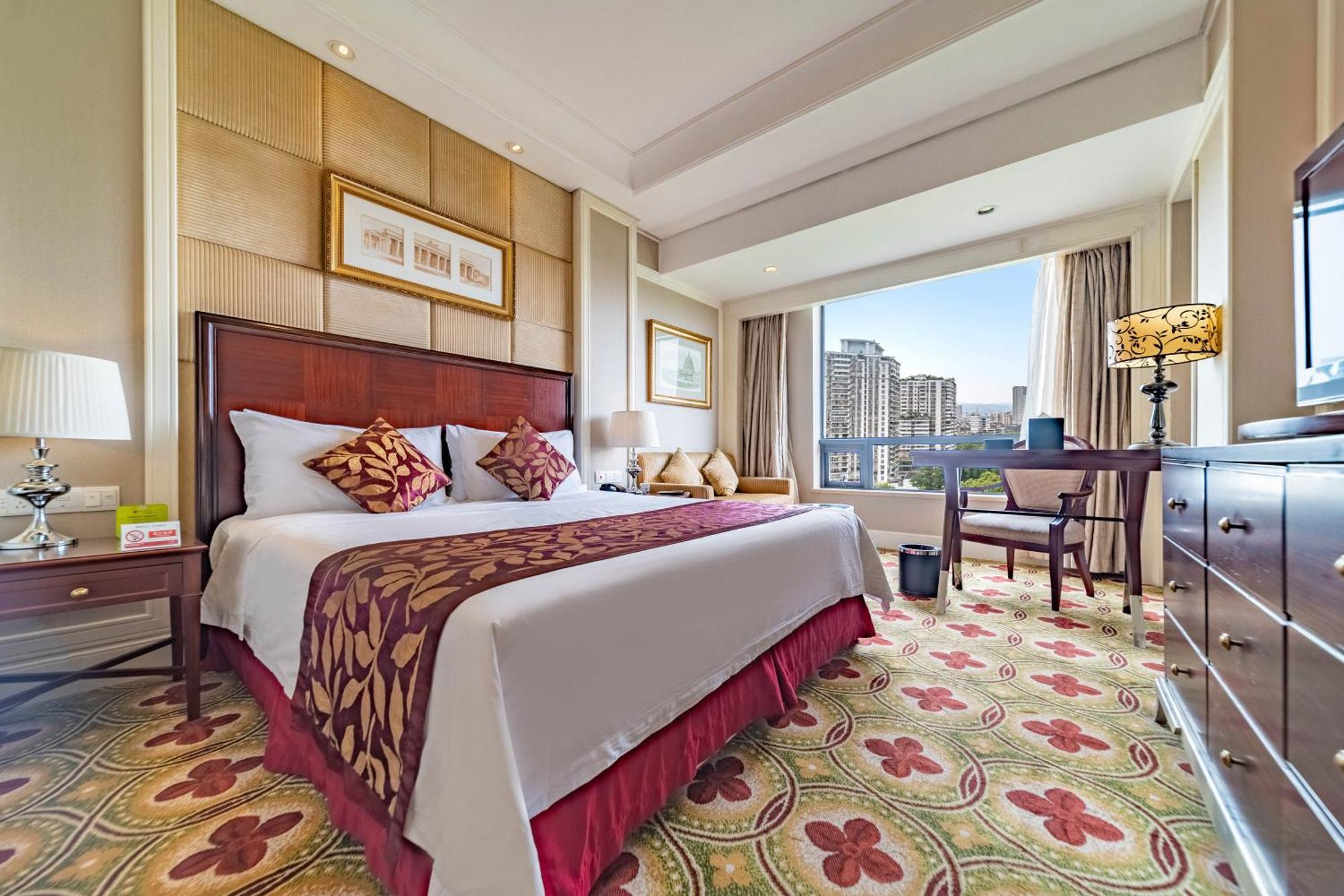 Ramada Yichang Hotel Kültér fotó